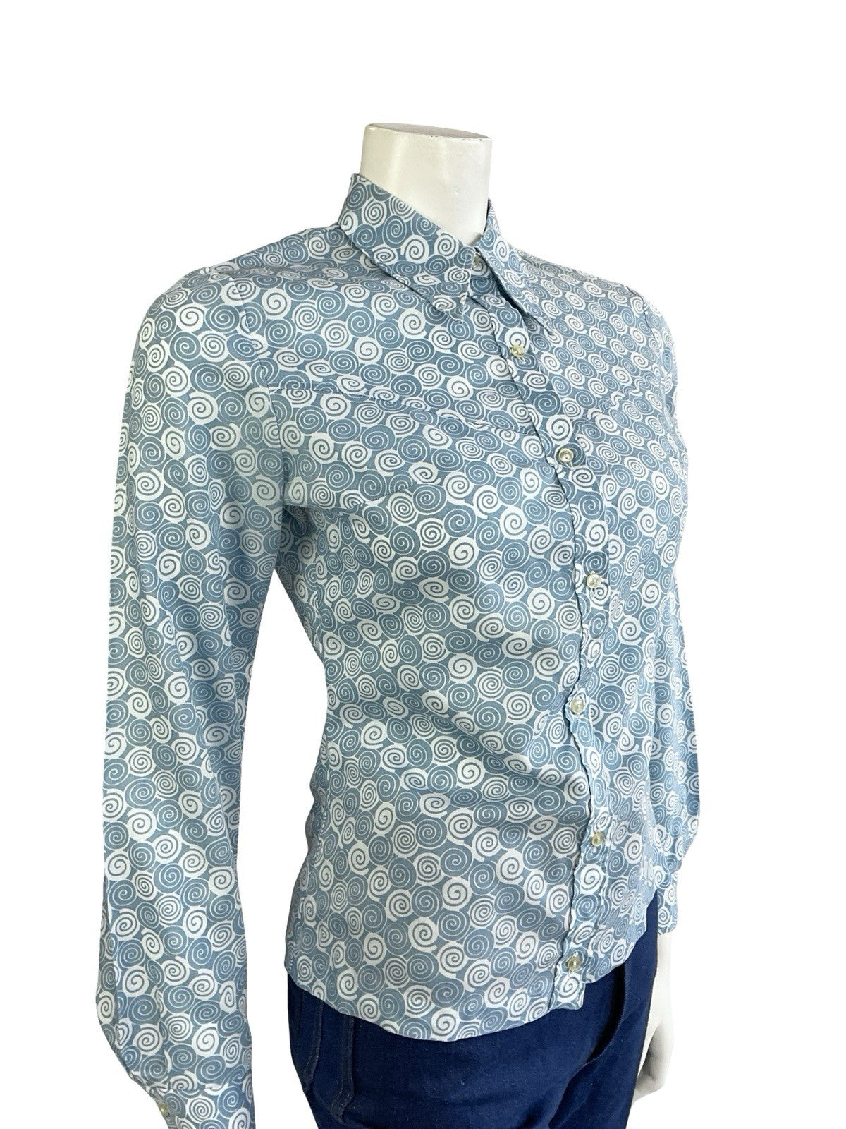VTG 60S 70S LIGHT BLUE SPIRAL GEOMETRIC SWIRL DAGGER COLLAR SHIRT 10