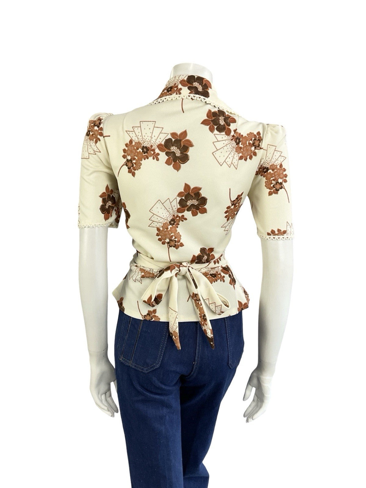 VTG 70S RICHARD SHOPS CREAM BROWN FLORAL ART DECO PEPLUM NOTCH LAPEL SHIRT 8