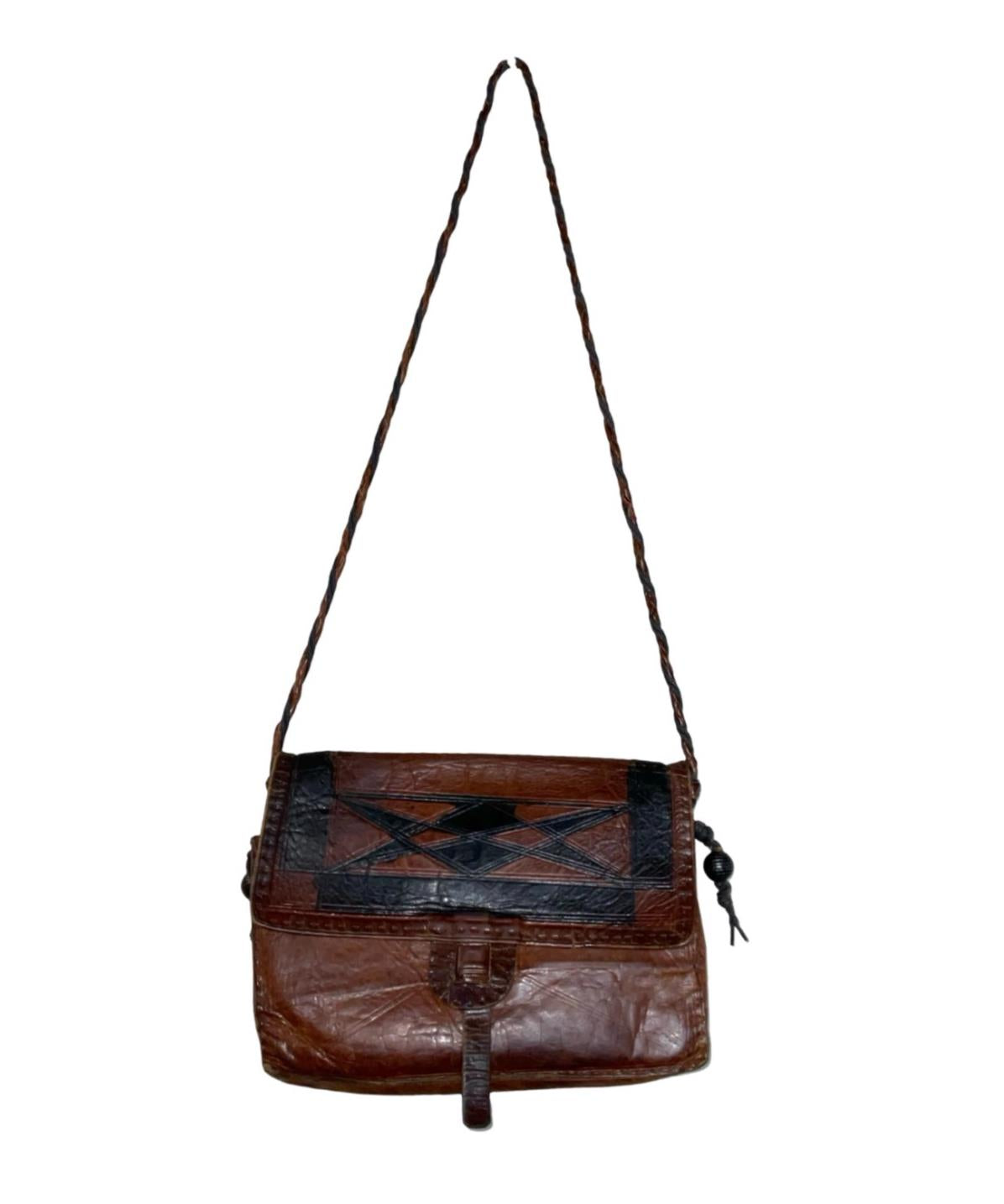 VTG 70S BROWN BLACK GEOMETRIC TRIANGLE BOHO HIPPY LEATHER CROSS BODY BAG