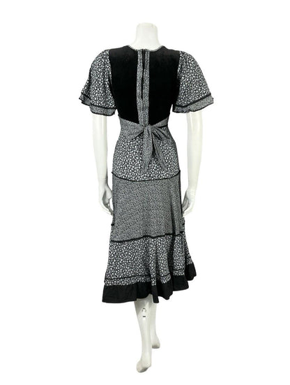 VTG 70S BOHO PRAIRIE BLACK WHITE TIERED TIE WAIST DITSY FLORAL DRESS 4 6