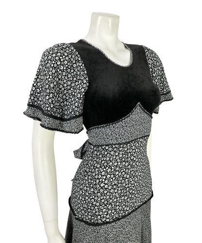 VTG 70S BOHO PRAIRIE BLACK WHITE TIERED TIE WAIST DITSY FLORAL DRESS 4 6
