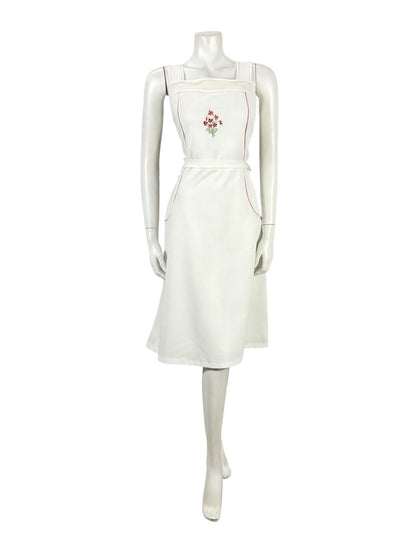VTG 60S 70S WHITE RED COTTAGE FLORAL EMBROIDERY PINAFORE SUN DRESS 12