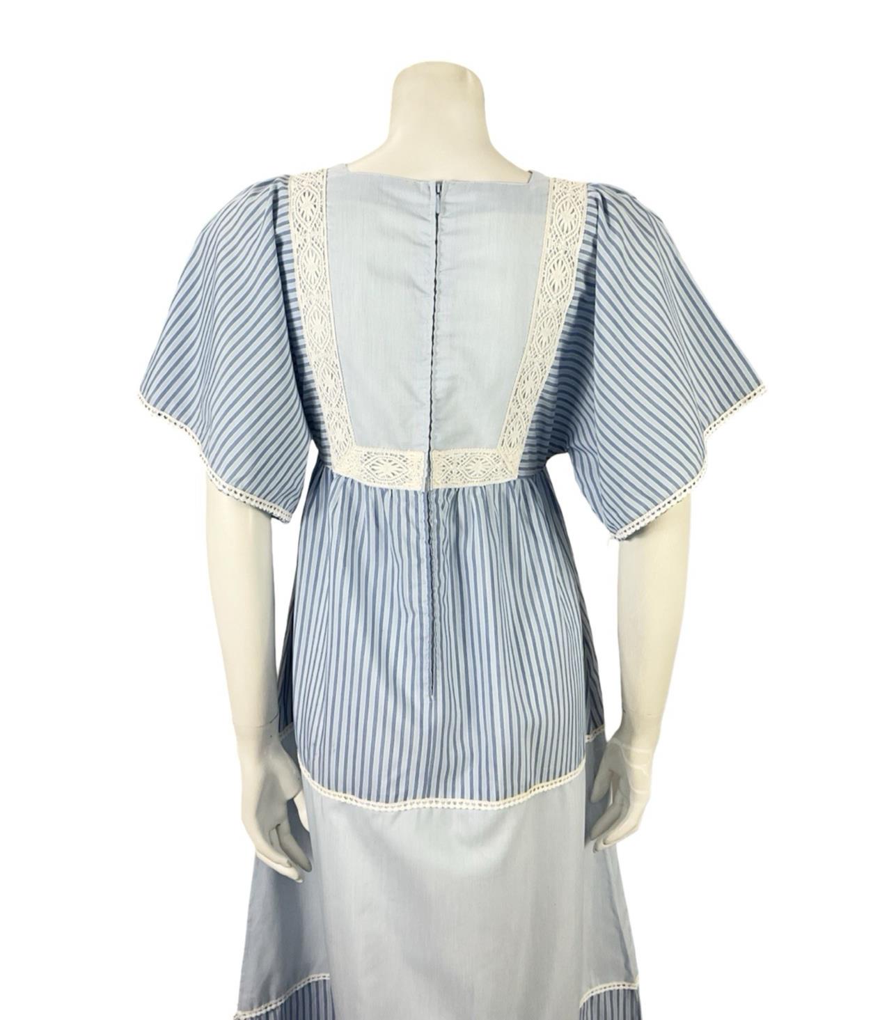 VTG 70S BLUE WHITE STRIPED TIERED LACE BOHO COTTAGE PRAIRIE COTTON DRESS 8 10 S