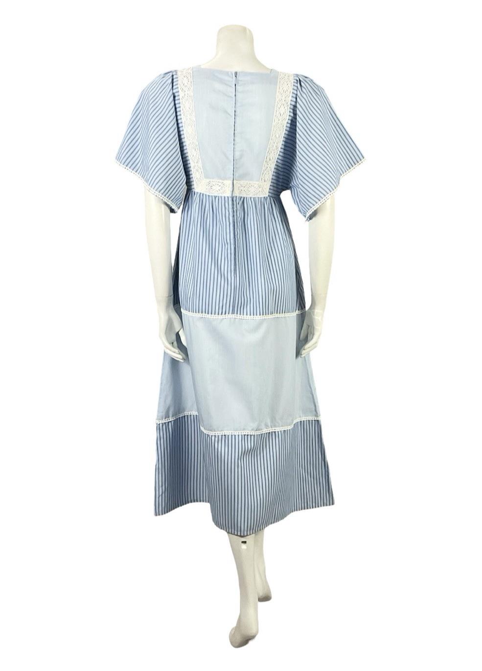 VTG 70S BLUE WHITE STRIPED TIERED LACE BOHO COTTAGE PRAIRIE COTTON DRESS 8 10 S