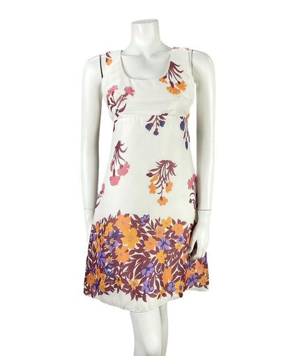 VTG 60S WHITE RED PINK ORANGE PURPLE MOD GOGO MINI FLORAL EMPIRE MINI DRESS 8