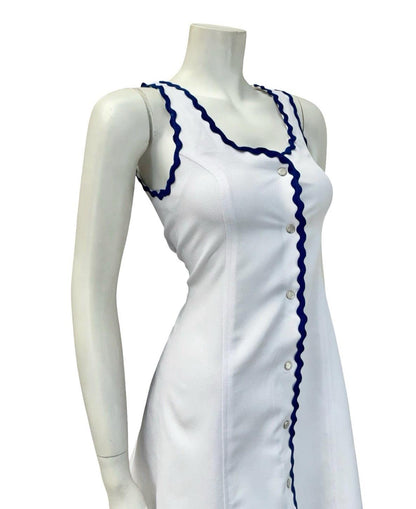 VTG 60S WHITE BLUE SPORTY MOD GOGO SCOOP NECK WAVY TRIM SUN DRESS 4