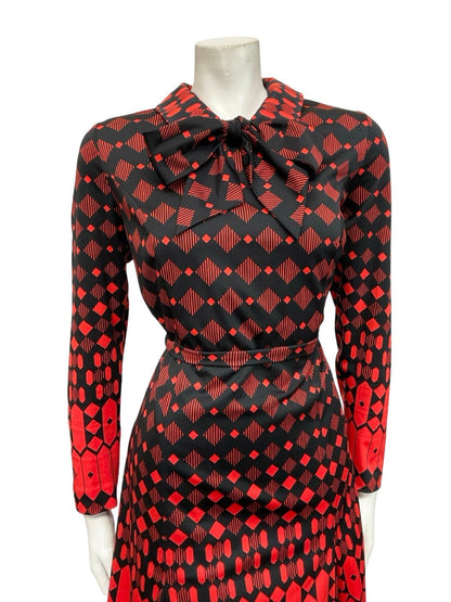 VTG 70S BLACK RED DIAMOND GEOMETRIC DAGGER PUSSYBOW TIE WAIST SHIRT DRESS 12