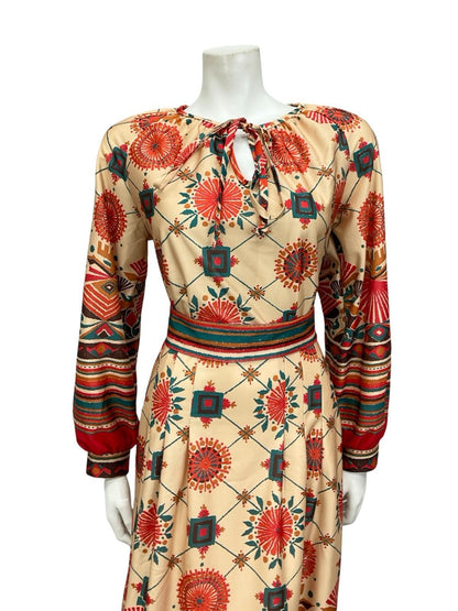 VTG 70S GEOEMTRIC AZTEC STRIPED BEIGE ORANGE GREEN RED KEYHOLE PLEATED DRESS 10