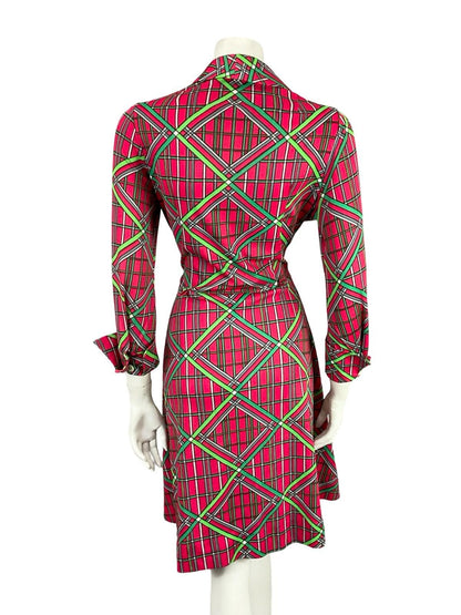 VTG 70S PINK GREEN GREY GEOMETRIC DAGGER STRIPED PLAID NEAPOLITAN SHIRT DRESS 10
