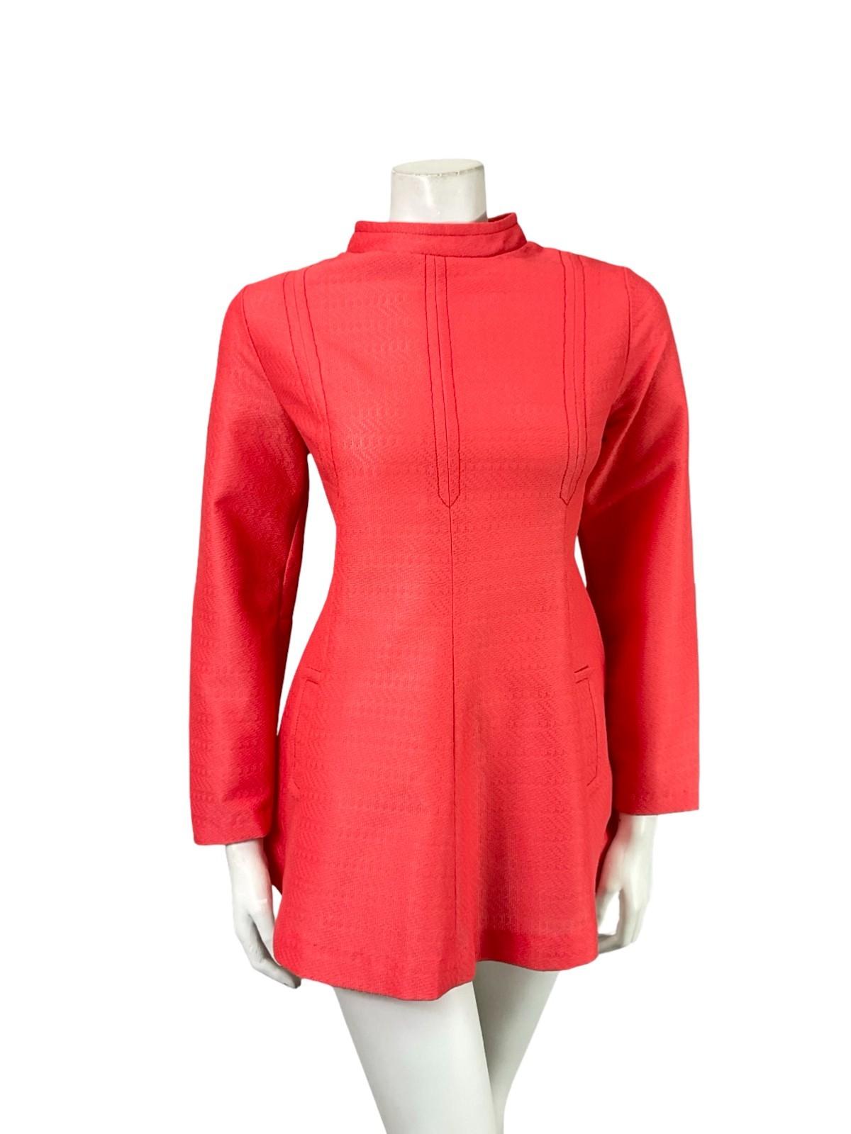 VTG 60S MOD SPACE AGE CORAL BRIGHT ORANGE PINK FUNNEL SUPER MINI TUNIC DRESS 10