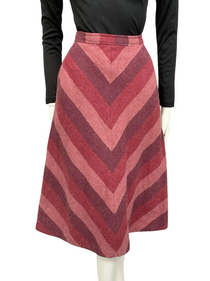 VTG 60S 70S RED PLUM PURPLE SECRETARY CHEVRON GEOMETRIC WOOL A LINE SKIRT XS 6