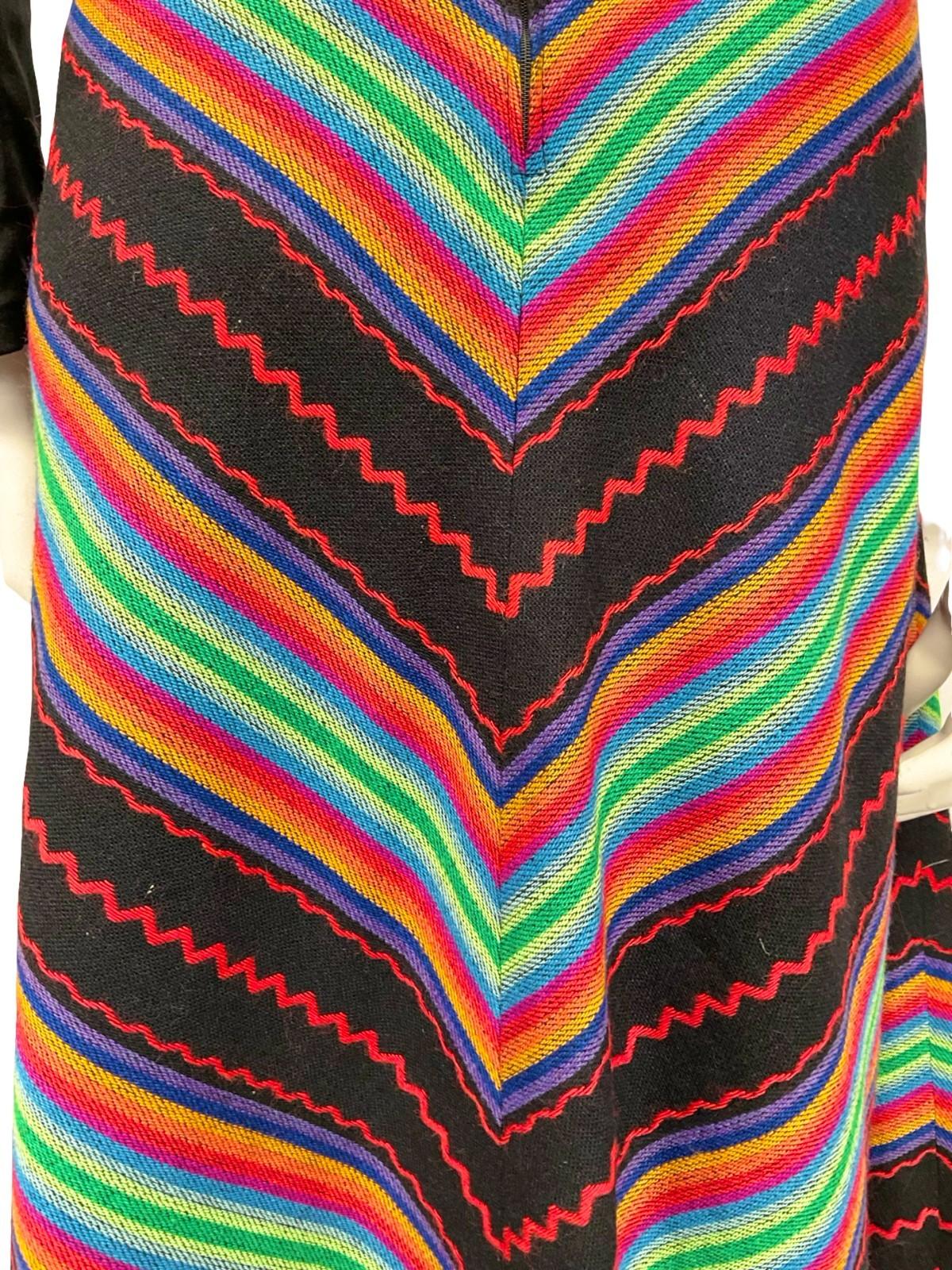 VTG 60S 70S RAINBOW BLACK RED GREEN BLUE CHEVRON STRIPE GEOMETRIC SKIRT 12 14 M