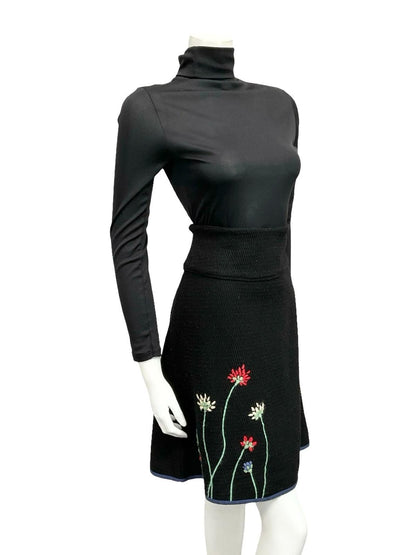 VTG 60S BLACK GREEN PINK WHITE FLORAL FOLK EMBROIDERED WOOL KNIT MINI SKIRT 12