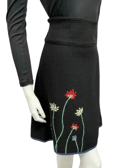 VTG 60S BLACK GREEN PINK WHITE FLORAL FOLK EMBROIDERED WOOL KNIT MINI SKIRT 12