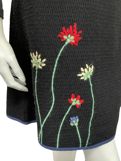 VTG 60S BLACK GREEN PINK WHITE FLORAL FOLK EMBROIDERED WOOL KNIT MINI SKIRT 12