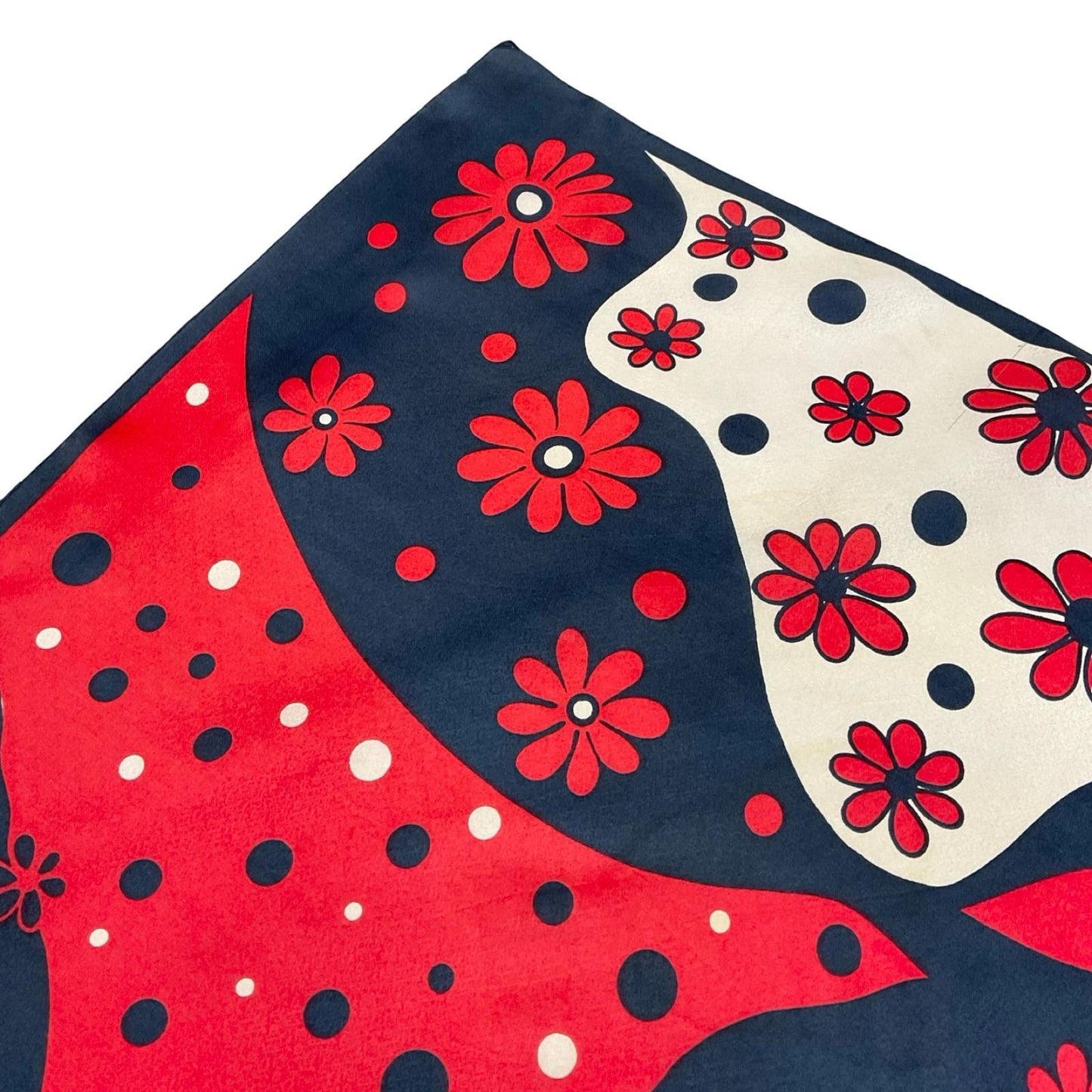 VTG 60S 70S RED WHITE NAVY BLUE FLORAL DAISY WAVY SHAPE MOD SCARF