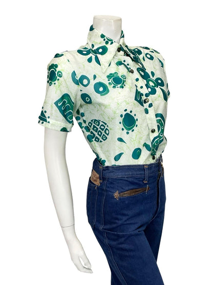 VTG 60S 70S CREAM GREEN ABSTRACT GEOMETRIC BRUSHSTROKE DAGGER SHIRT 10
