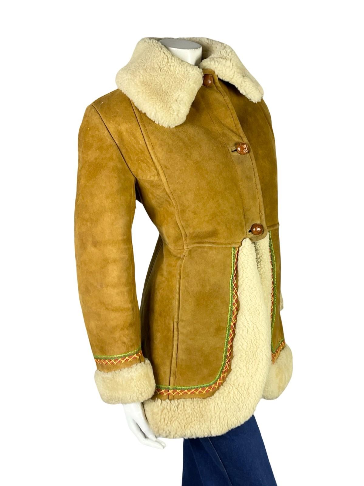 VTG 60S 70S BROWN CREAM SUEDE SHEARLING RED GREEN FLORAL EMBROIDERY COAT 12