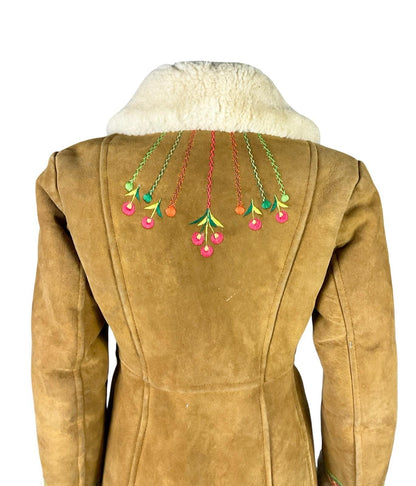 VTG 60S 70S BROWN CREAM SUEDE SHEARLING RED GREEN FLORAL EMBROIDERY COAT 12