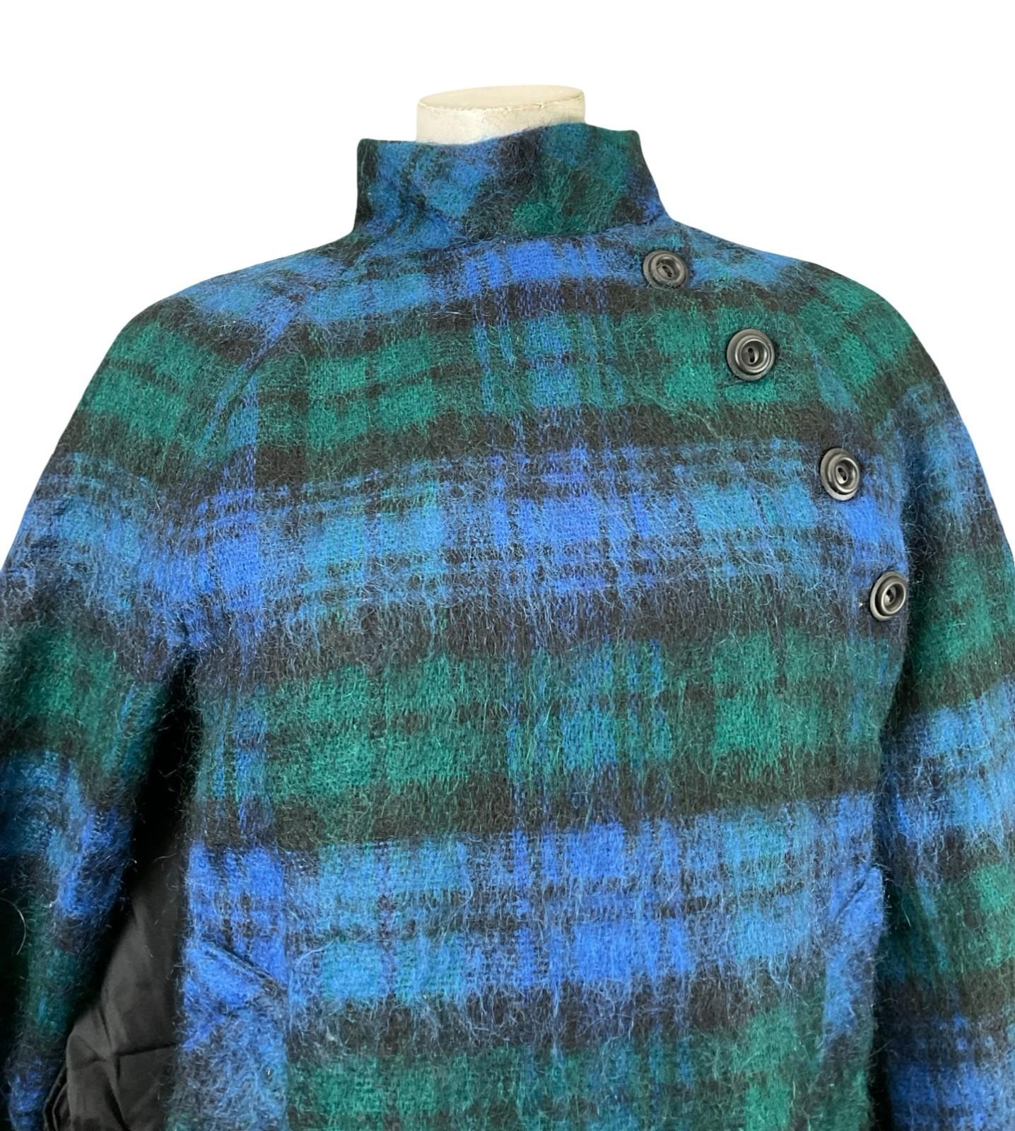 VTG 60S 70S MOD BLUE GREEN BLACK PLAID MOHAIR WOOL BLEND FUNNEL NECK CAPE 10