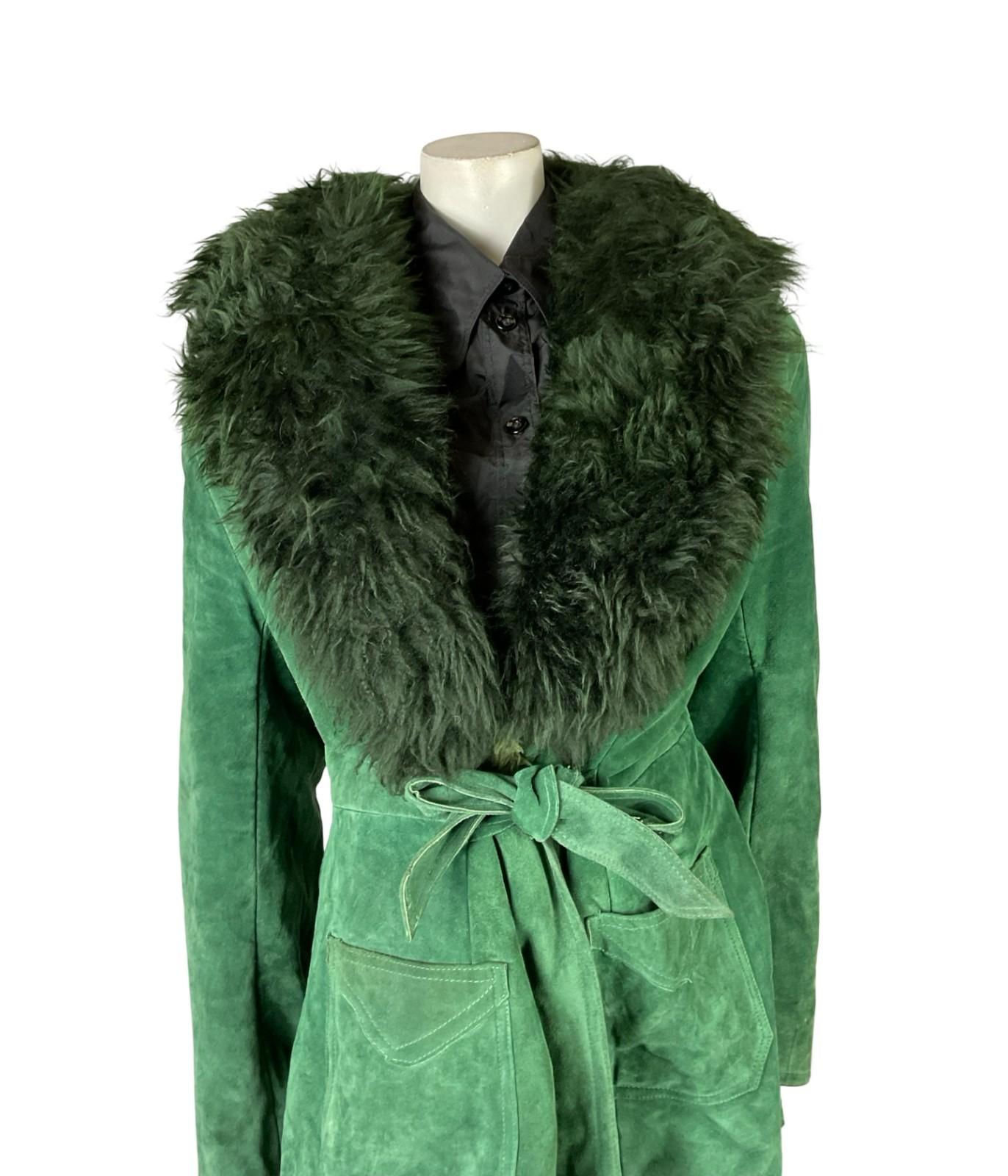 VTG 60S 70S GREEN SUEDE TIE FRONT PLUNGING BOHO HIPPY SHEARLING COAT 16