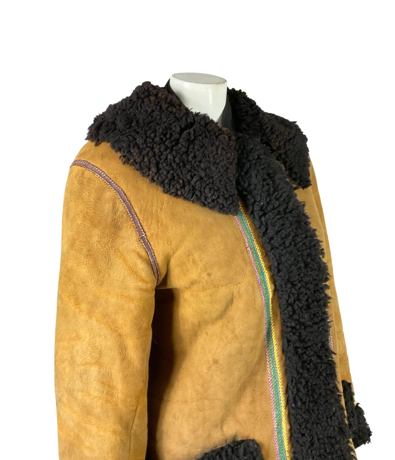 VTG 60S 70S BROWN PINK BLUE GREEN BOHO EMBROIDERED RAINBOW SHEARLING COAT 12