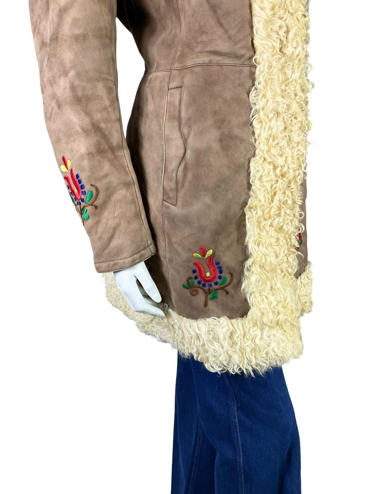 VTG 60S 70S BROWN SUEDE SHEARLING RED GREEN FOLK FLORAL PENNY LANE COAT 12 14 M