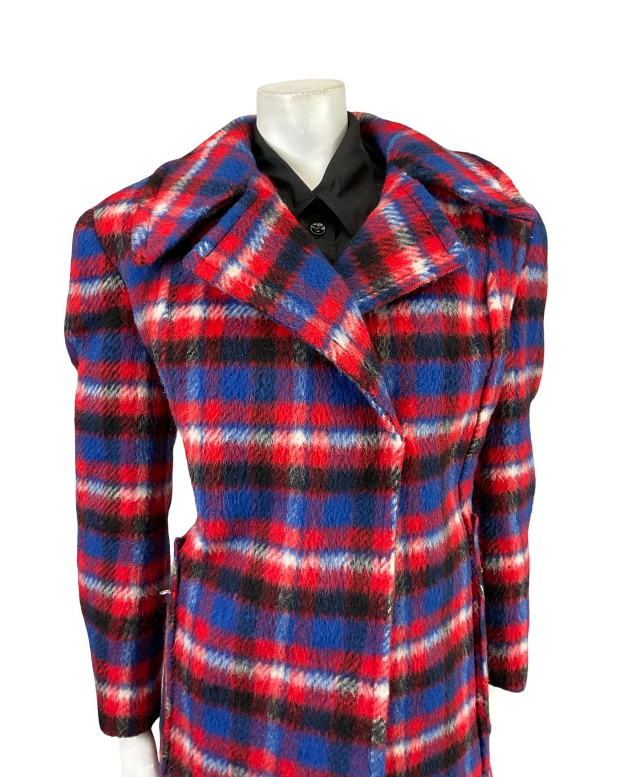 VTG 60S 70S RED BLUE BLACK WHITE PLAID TARTAN MOD NOTCH LAPEL COAT 18