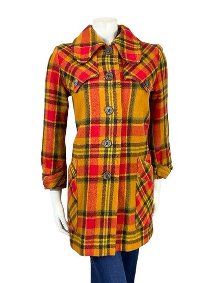 VTG 60S 70S BEIGE RED BLACK GREEN TARTAN PLAID MOD DOG EAR COLLAR COAT 12