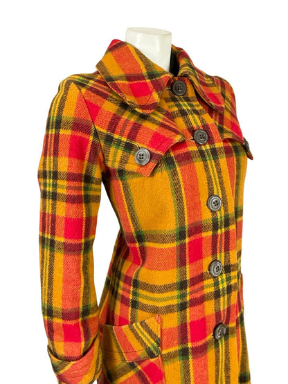 VTG 60S 70S BEIGE RED BLACK GREEN TARTAN PLAID MOD DOG EAR COLLAR COAT 12