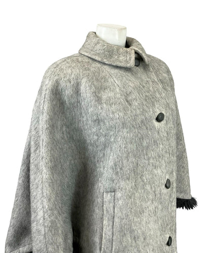 VTG 60S 70S GREY BLACK FRINGE MONOCHROME MOD CAPE WITH POCKETS 12 M