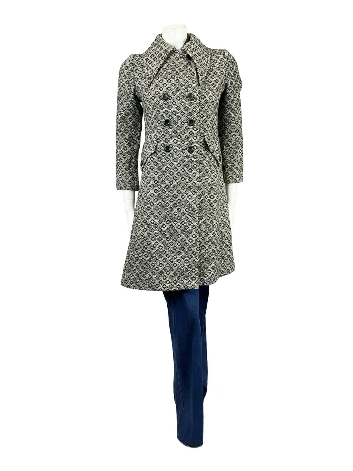 VTG 60S 70S BLACK WHITE MOD GEOMETRIC DIAMOND DAGGER COLLAR DOUBLE BREAST COAT 8