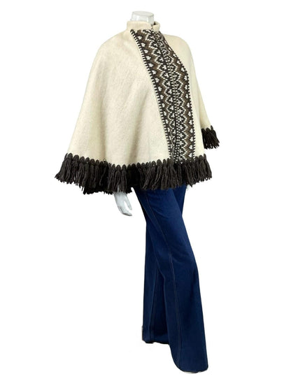 VTG 60S 70S CREAM BROWN ICELANDIC WOOL GEOMETRIC FRINGE MANDARIN CAPE 6 8
