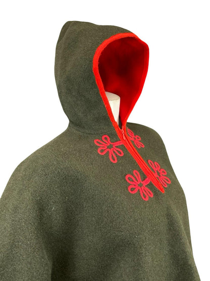 VTG 60S 70S BLACK BROWN BRIGHT RED HIPPY EMBROIDERED WOOL FELT HOODED CAPE 10