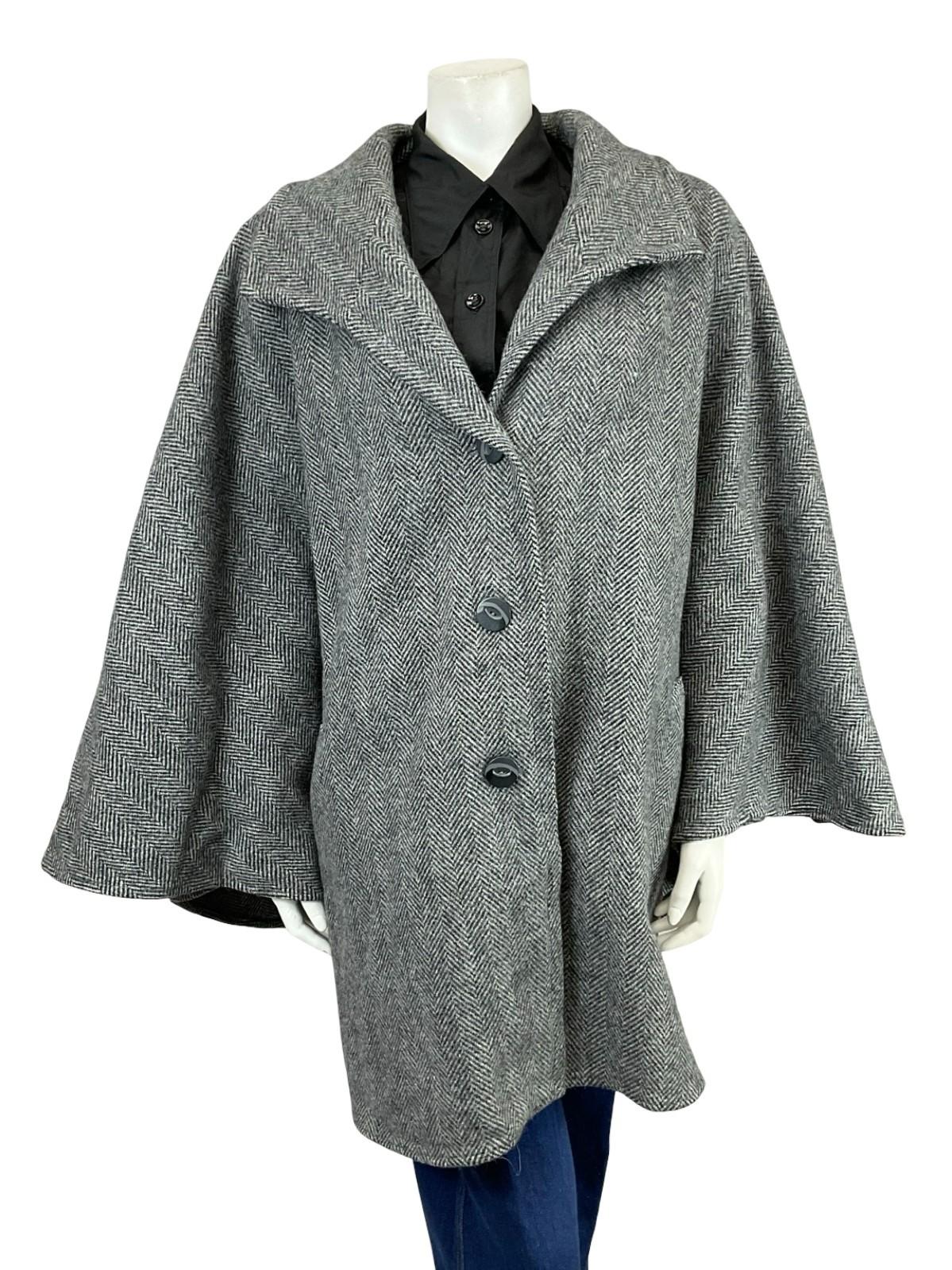 VTG 60S 70S CHARCOAL GREY WOOL CHEVRON ZIG ZAG CAPE W/ POCKETS 16 18 L