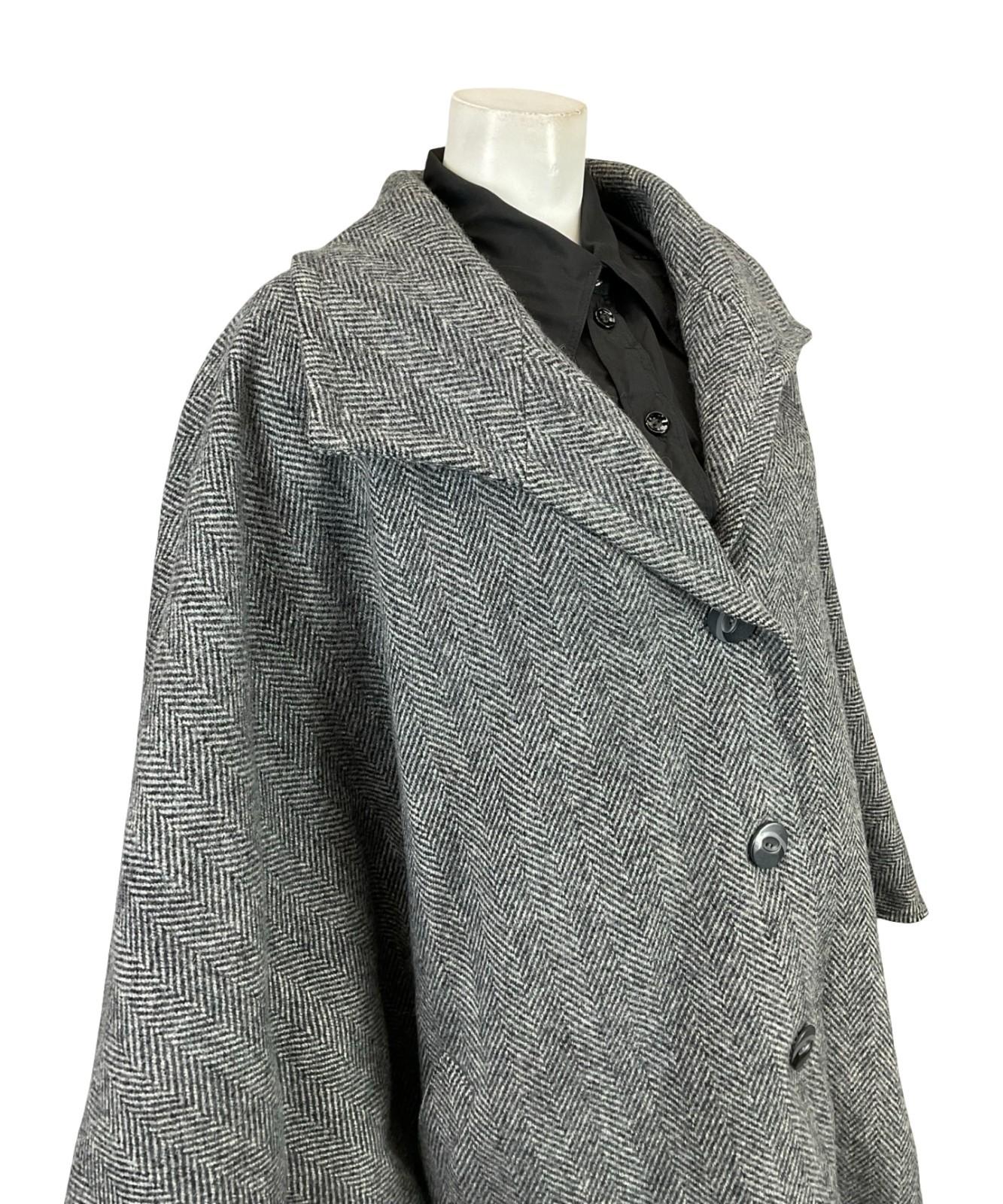 VTG 60S 70S CHARCOAL GREY WOOL CHEVRON ZIG ZAG CAPE W/ POCKETS 16 18 L