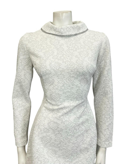 VTG 60S 70S WHITE SILVER MOD ROUND NECK LUREX GLITTERY PARTY BRIDAL? DRESS 10 12
