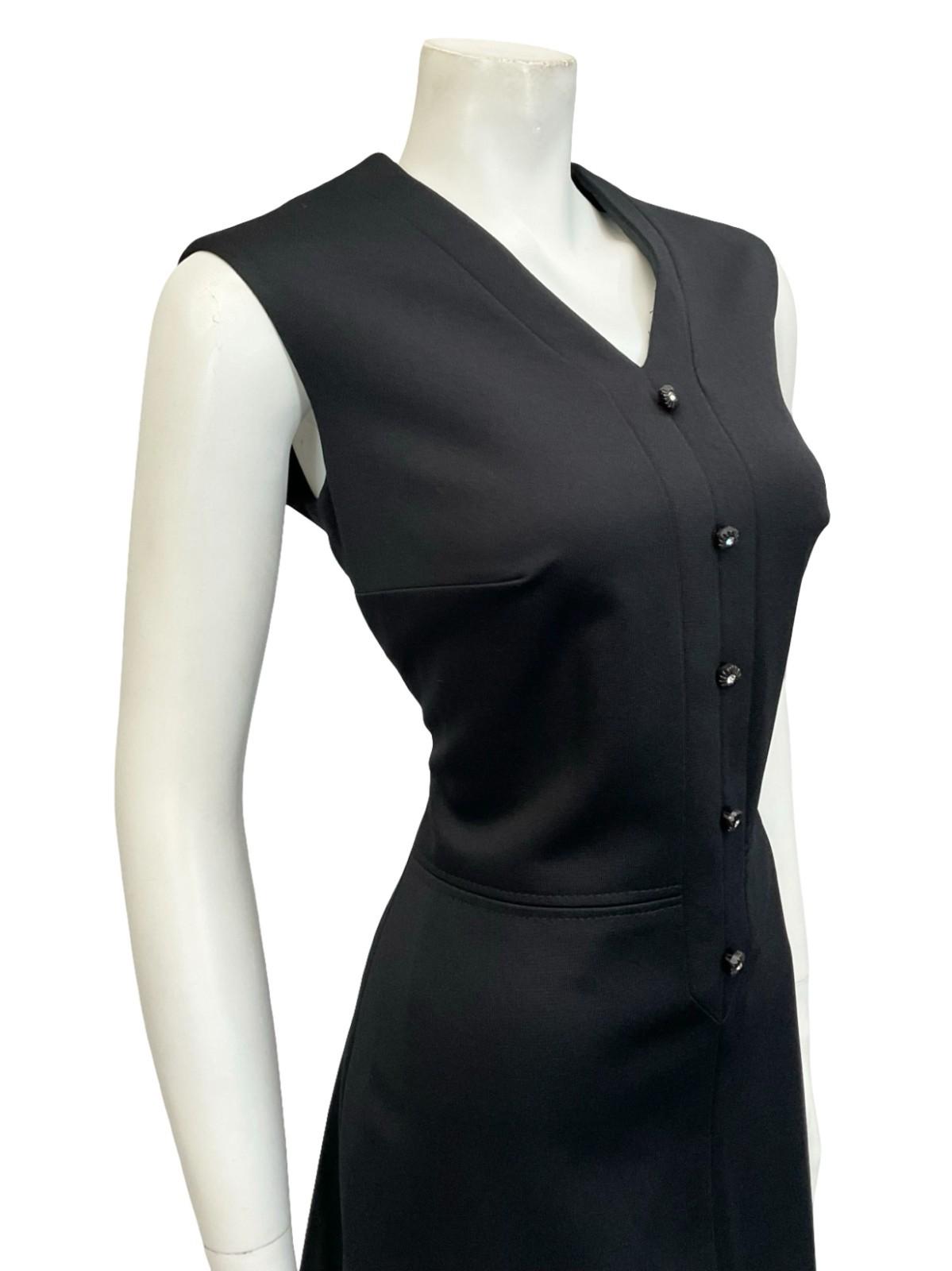 VTG 60S 70S BLACK MONOCHROME DIAMANTE V NECK MOD LBD MONOCHROME MINI DRESS 12