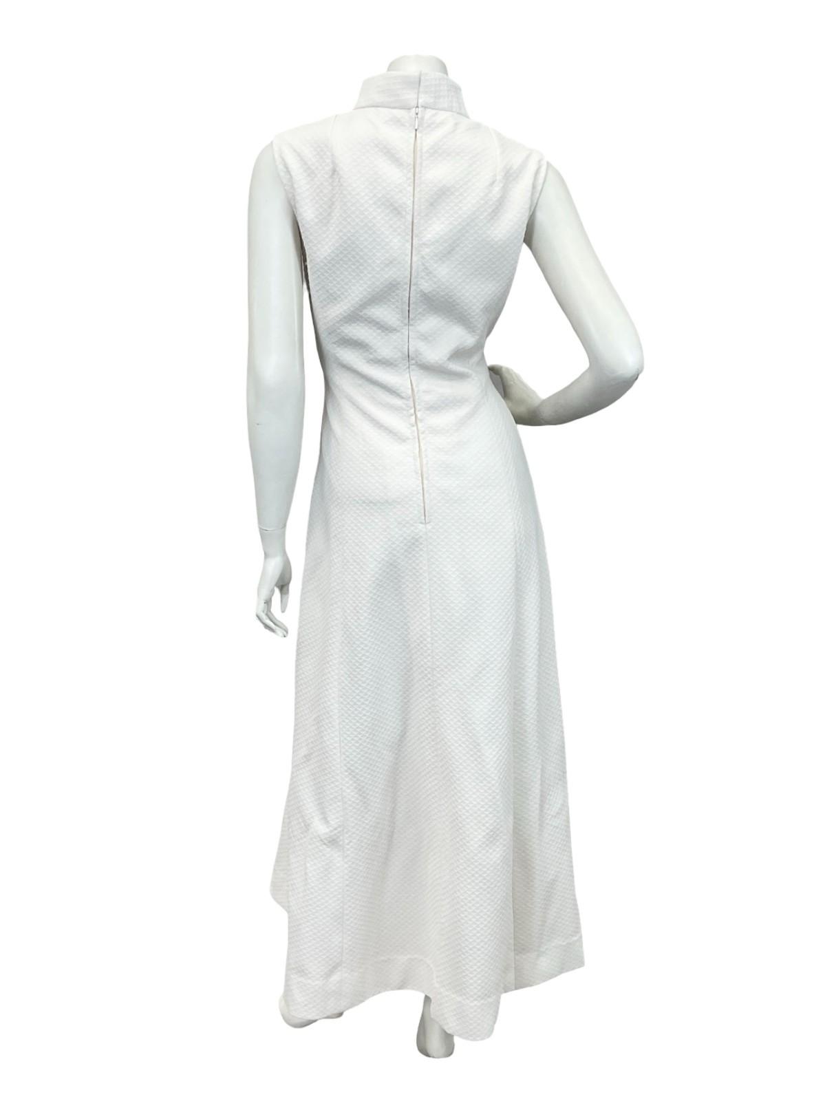 VTG 60S 70S PURE WHITE FUNNEL NECK SLEEVELESS MOD MONOCHROME MAXI DRESS 10
