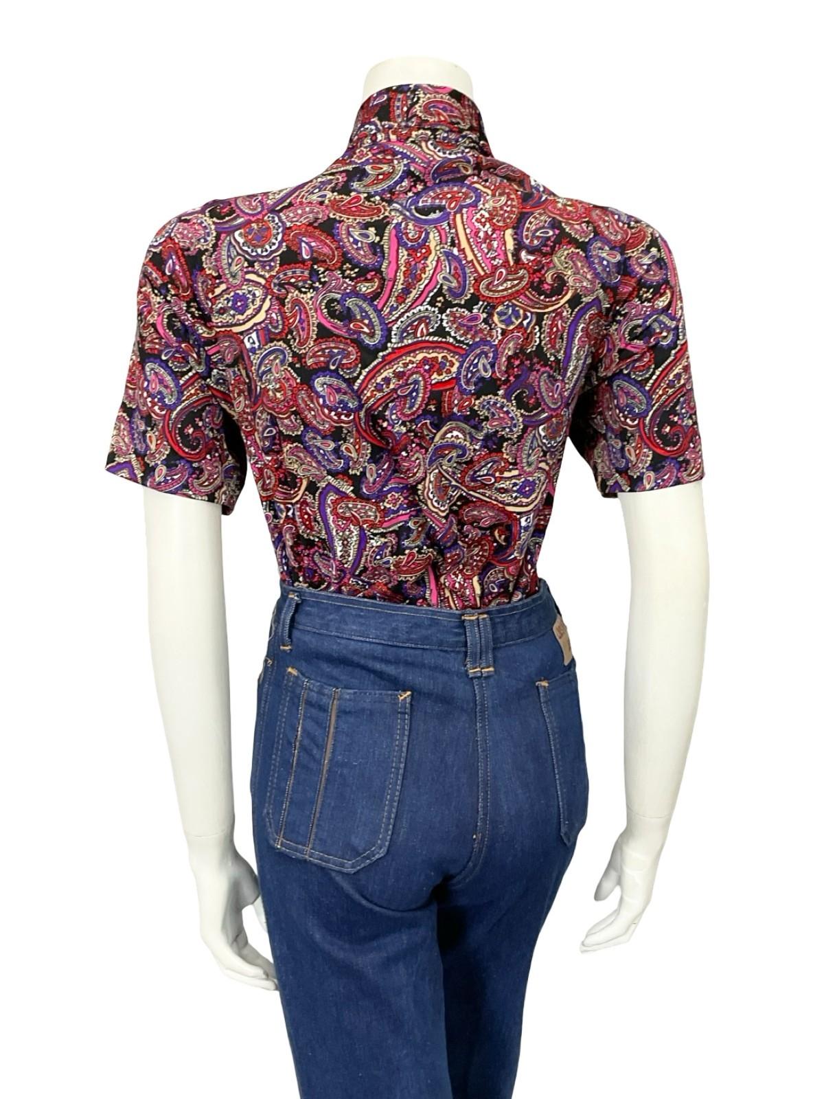 VTG 60S 70S PURPLE PINK RED BLACK WHITE PAISLEY PSYCHEDELIC DAGGER SHIRT 12