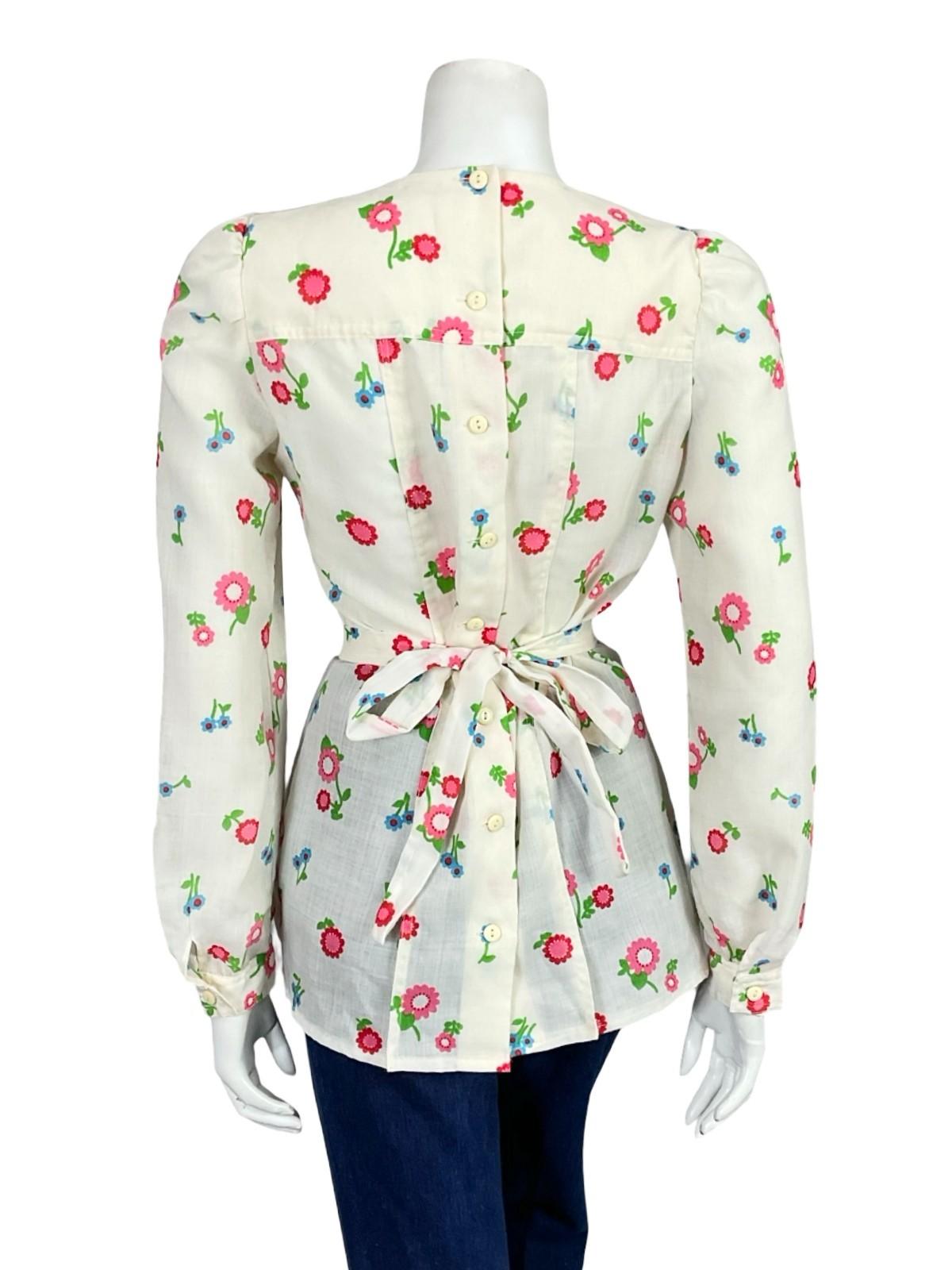 VTG 60S 70S CREAM PINK BLUE GREEN FLORAL MOD SQUARE NECK TIE WAIST BLOUSE 10
