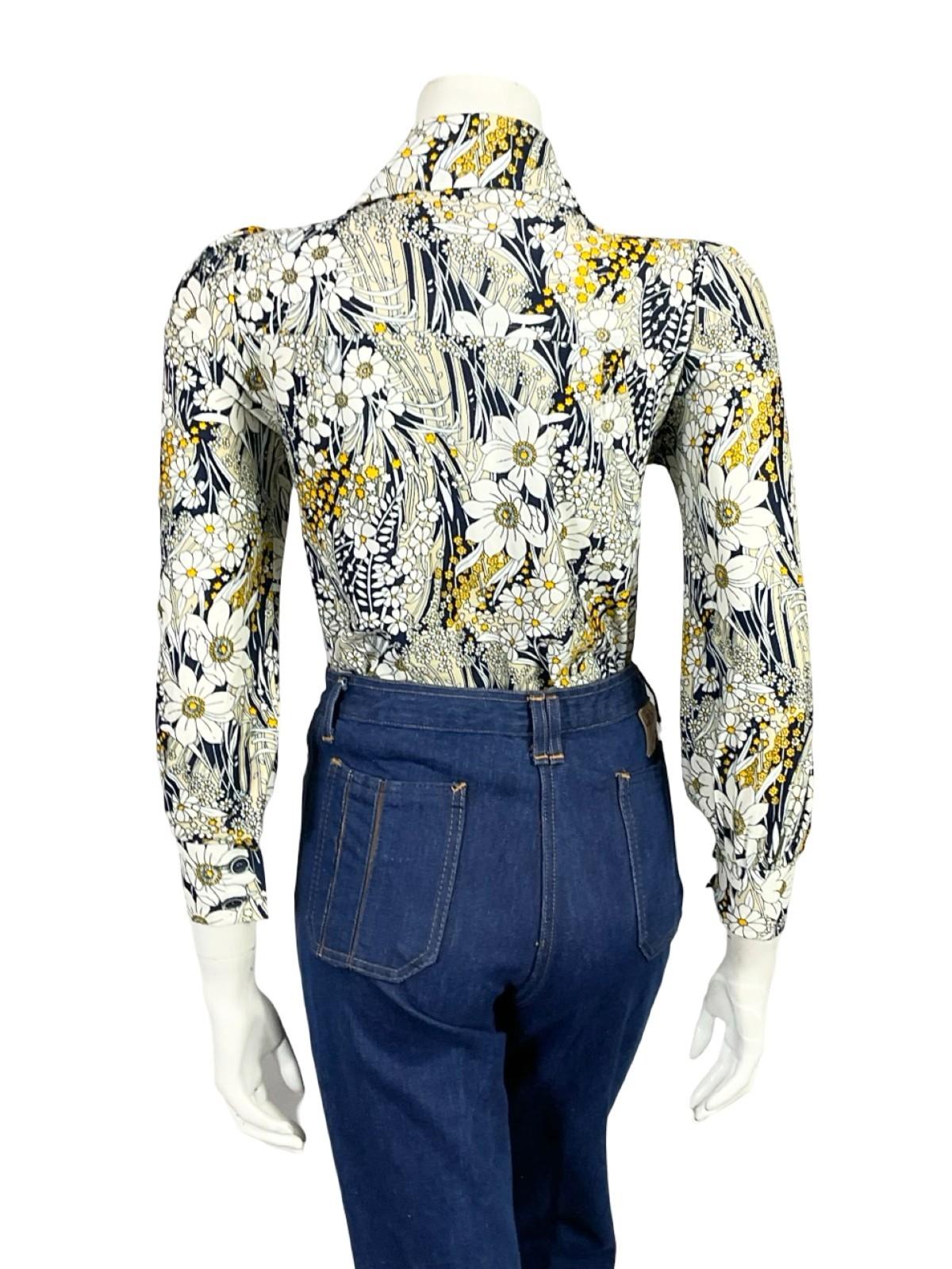 VTG 60S 70S WHITE CREAM YELLOW BEIGE BLUE MOD FLORAL TUNIC SHIRT 6 XS