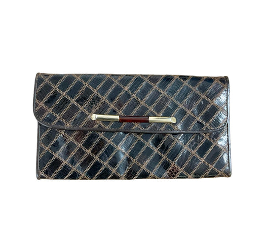 Vintage 60s 70s patchwork PVC crocodile skin embossed party clutch.