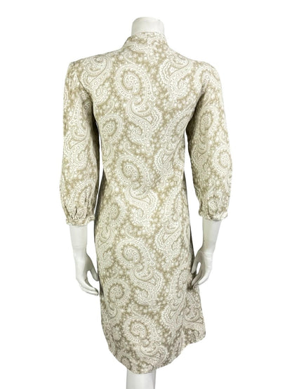 VTG 60S 70S BEIGE WHITE PSYCHEDELIC SWIRL LUREX GLITTERY PUSSYBOW SHIFT DRESS 12