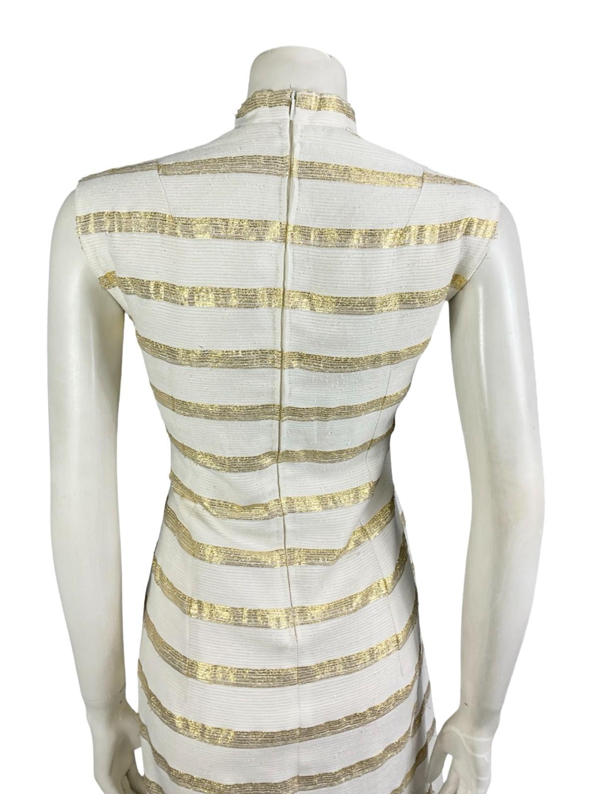 VTG 60S 70S WHITE GOLD SLEEVELESS STRIPED MANDARIN COLLAR LUREX PARTY DRESS 12