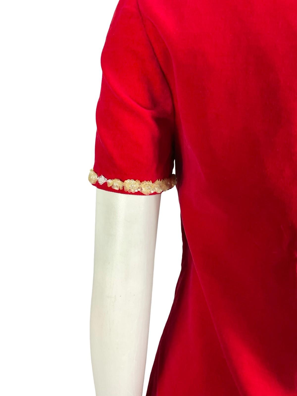 *VTG 60S 70S RED VELVET CREAM SEQUIN BEADED MOD SHIFT PARTY MINI DRESS 10