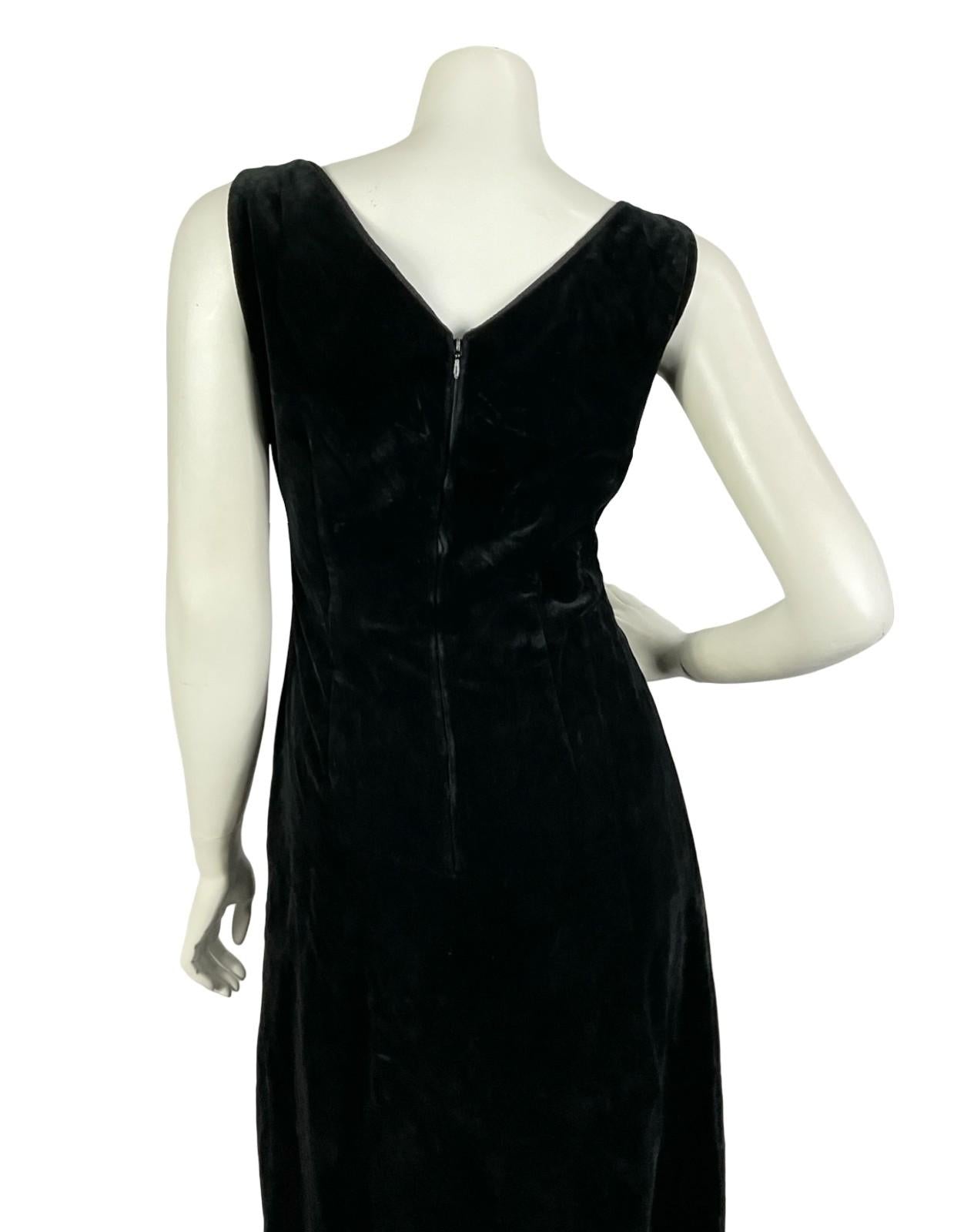 VTG 60S 70S BLACK VELVET PLUNGING V NECK EMPIRE CLASSIC MAXI DRESS 10