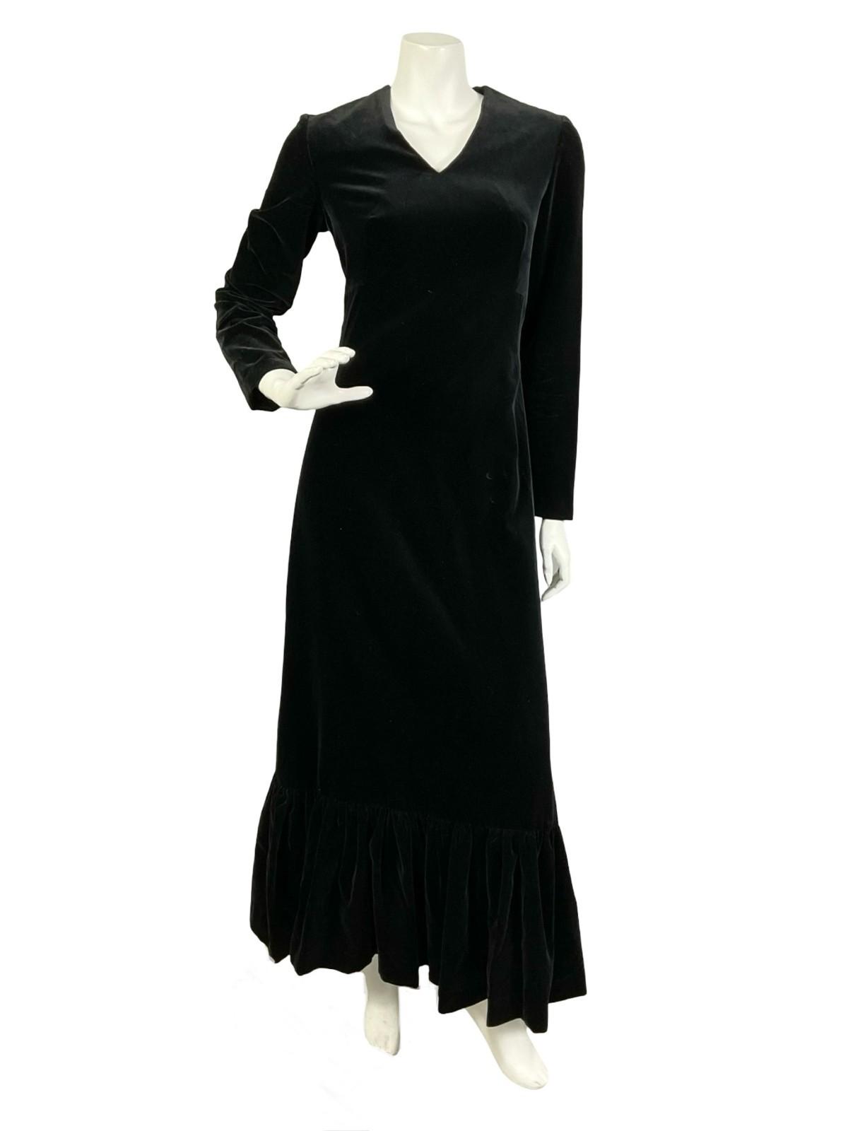 VTG 60S 70S BLACK VELVET V NECK RUFFLED HEM MONOCHROME MAXI DRESS 8