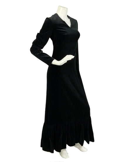 VTG 60S 70S BLACK VELVET V NECK RUFFLED HEM MONOCHROME MAXI DRESS 8