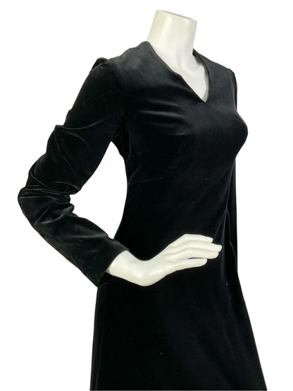 VTG 60S 70S BLACK VELVET V NECK RUFFLED HEM MONOCHROME MAXI DRESS 8